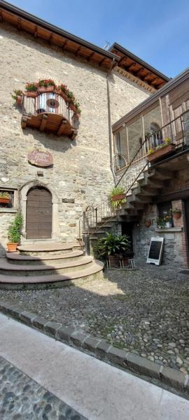 La casa nel borgo